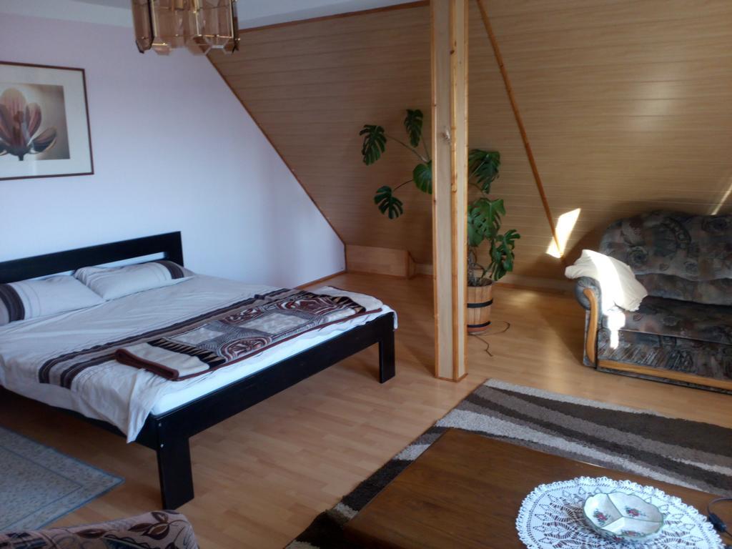 Nad Stawem Apartment Biala Olecka Bagian luar foto